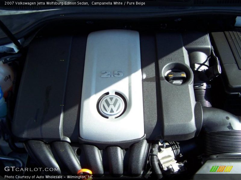 Campanella White / Pure Beige 2007 Volkswagen Jetta Wolfsburg Edition Sedan