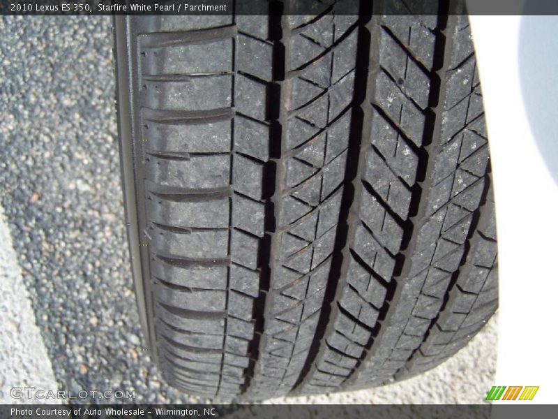 Starfire White Pearl / Parchment 2010 Lexus ES 350