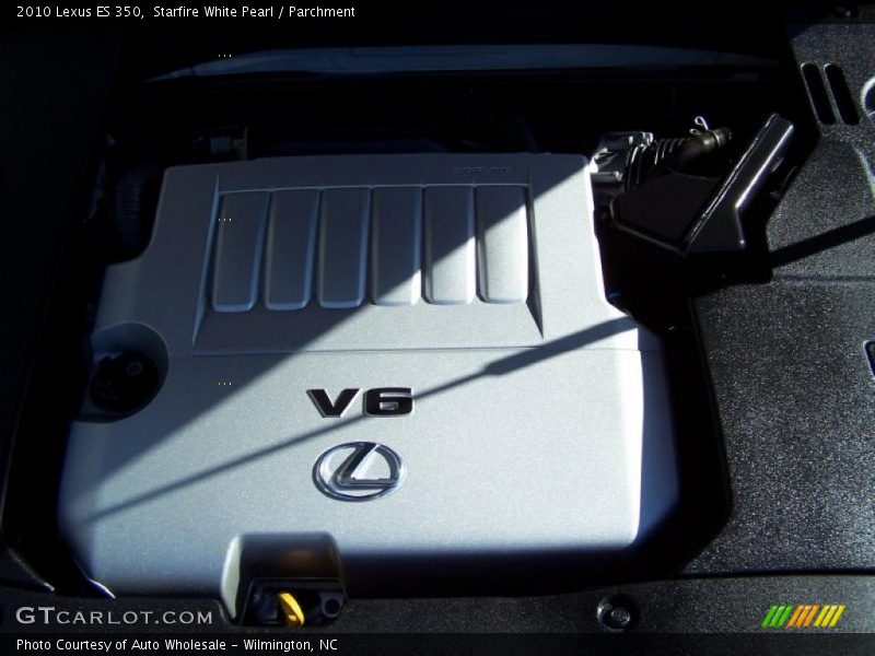 Starfire White Pearl / Parchment 2010 Lexus ES 350