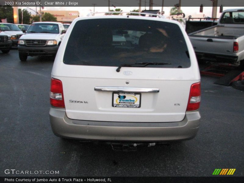 Clear White / Beige 2003 Kia Sedona EX