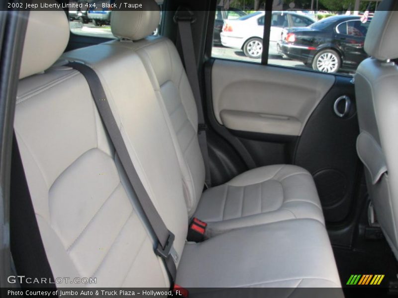 Black / Taupe 2002 Jeep Liberty Limited 4x4