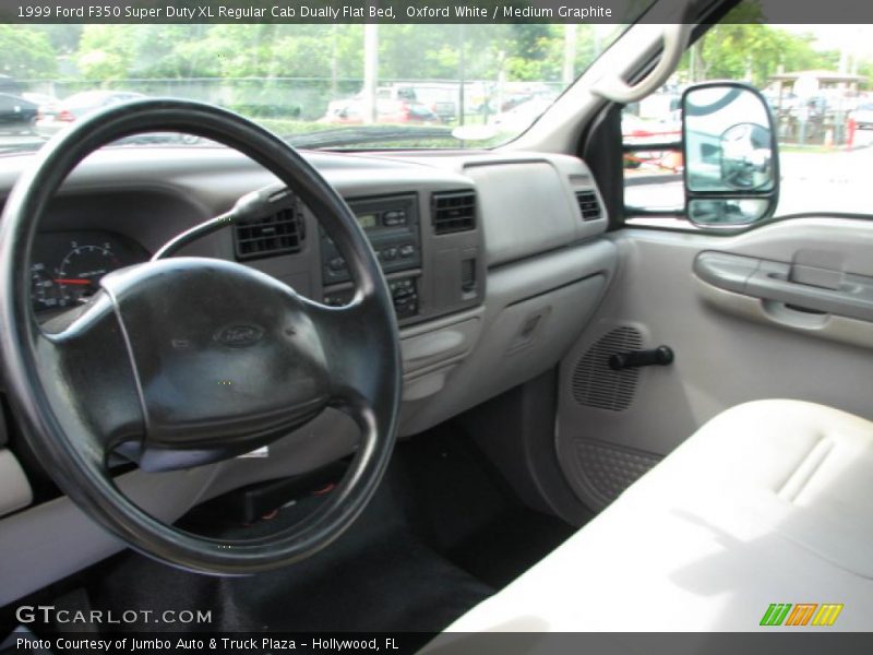 Oxford White / Medium Graphite 1999 Ford F350 Super Duty XL Regular Cab Dually Flat Bed