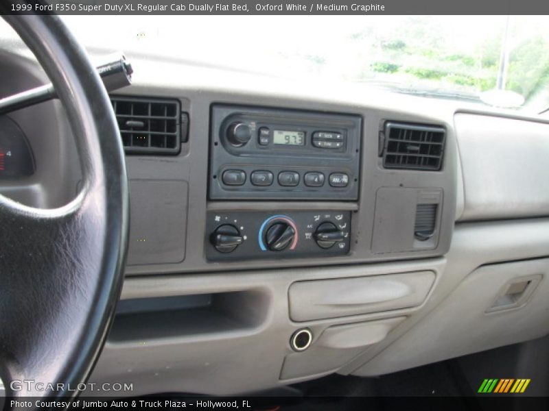 Oxford White / Medium Graphite 1999 Ford F350 Super Duty XL Regular Cab Dually Flat Bed