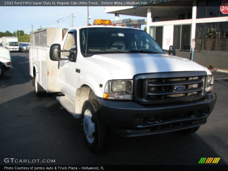 Oxford White / Medium Flint 2003 Ford F450 Super Duty XL Regular Cab Utility Truck