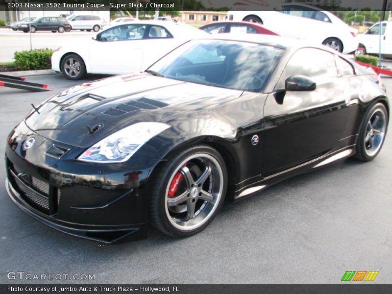 Front 3/4 View of 2003 350Z Touring Coupe