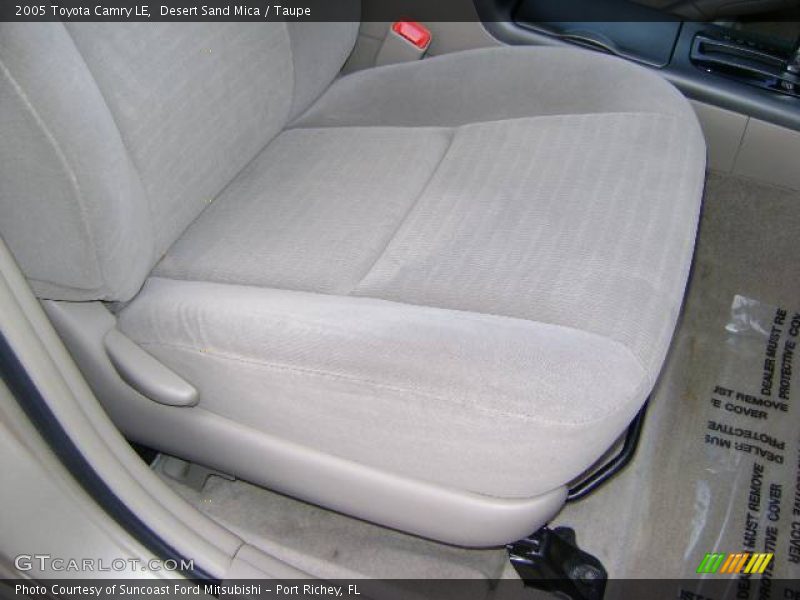 Desert Sand Mica / Taupe 2005 Toyota Camry LE