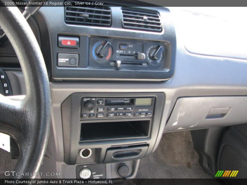 Silver Ice / Gray 2000 Nissan Frontier XE Regular Cab