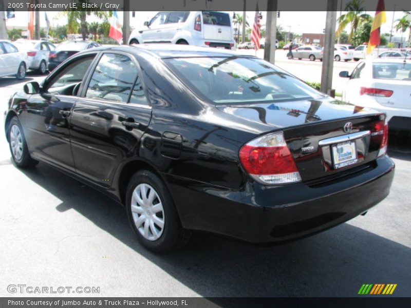 Black / Gray 2005 Toyota Camry LE