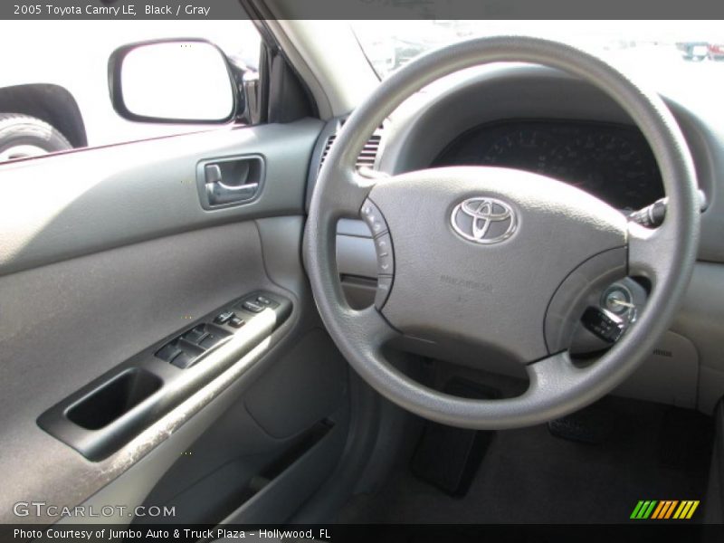 Black / Gray 2005 Toyota Camry LE