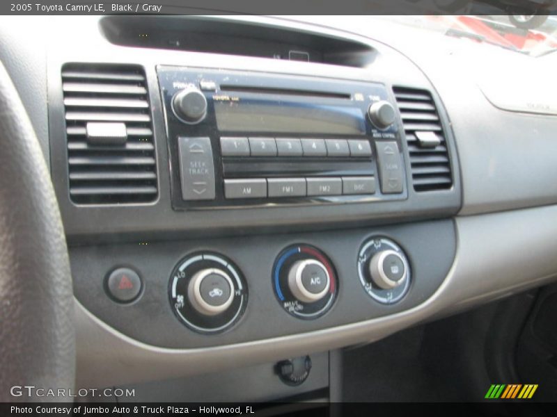 Black / Gray 2005 Toyota Camry LE
