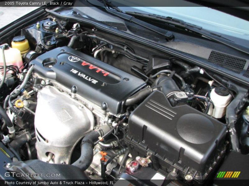 Black / Gray 2005 Toyota Camry LE