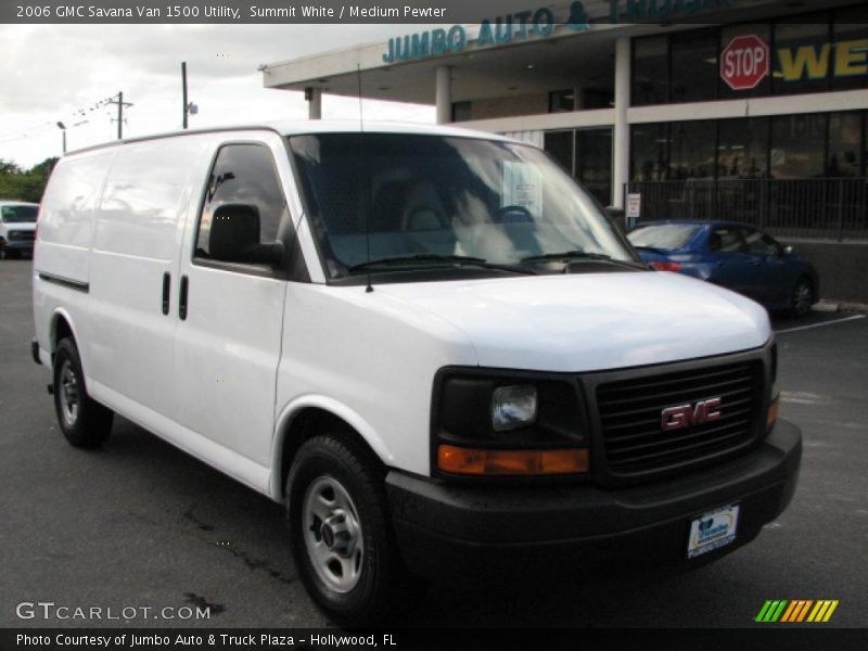 Summit White / Medium Pewter 2006 GMC Savana Van 1500 Utility
