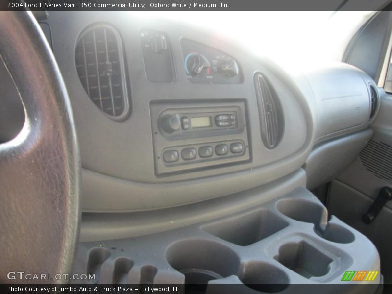 Oxford White / Medium Flint 2004 Ford E Series Van E350 Commercial Utility