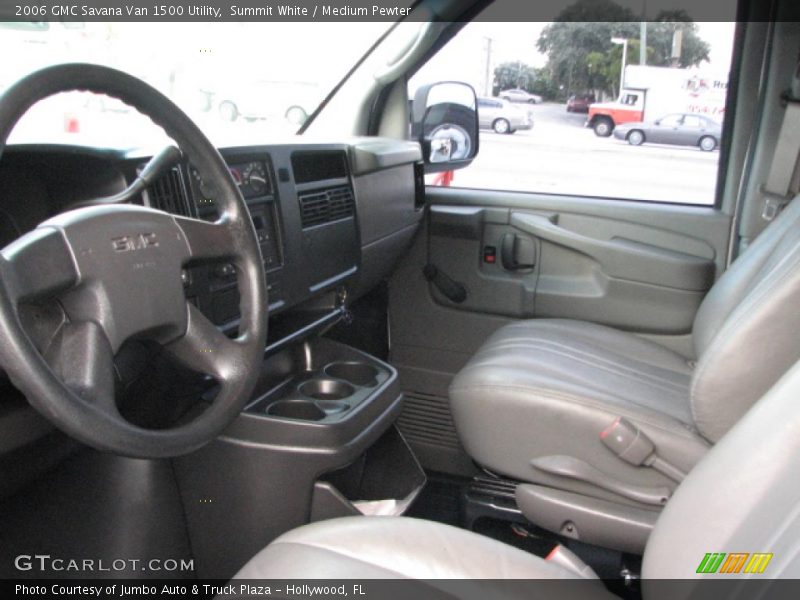 Summit White / Medium Pewter 2006 GMC Savana Van 1500 Utility