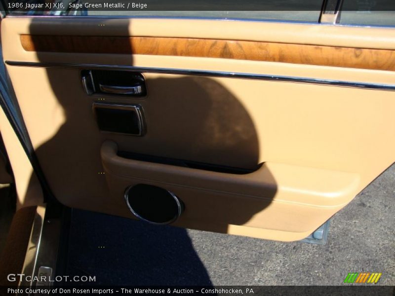 Sage Green Metallic / Beige 1986 Jaguar XJ XJ6