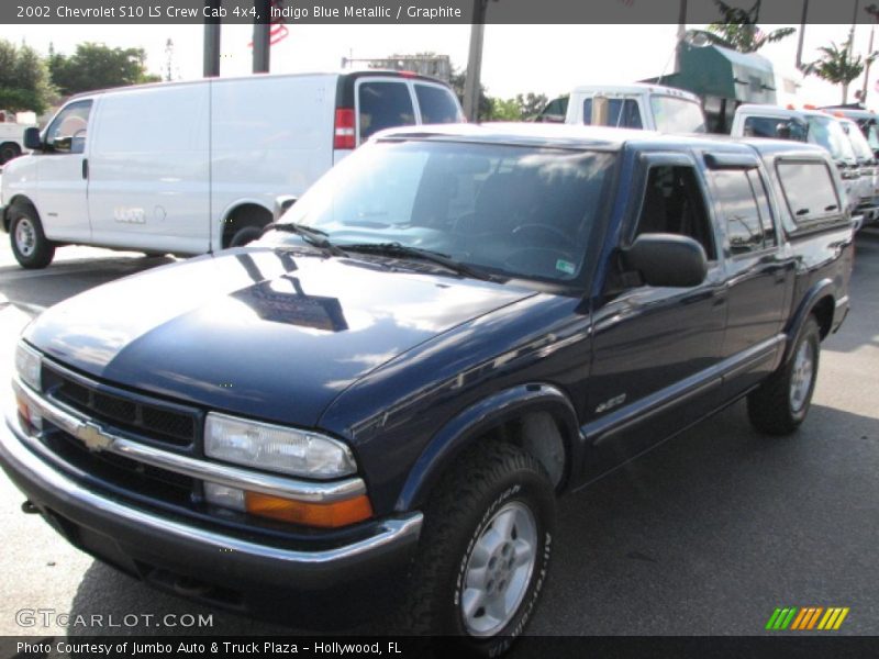 Indigo Blue Metallic / Graphite 2002 Chevrolet S10 LS Crew Cab 4x4