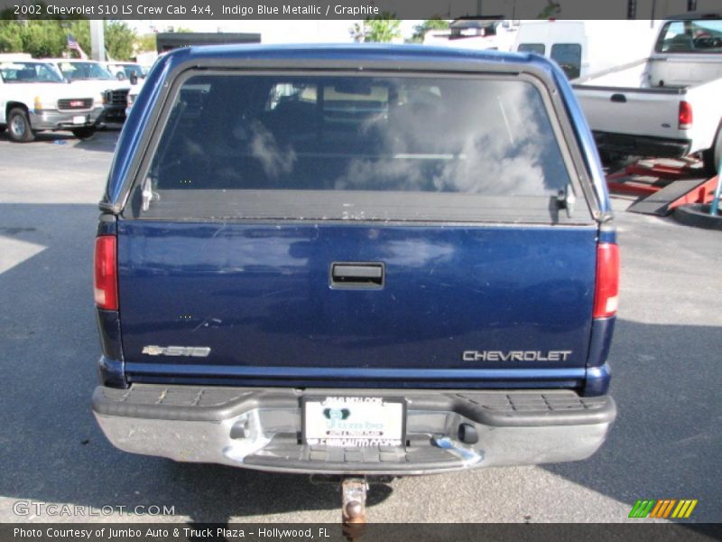 Indigo Blue Metallic / Graphite 2002 Chevrolet S10 LS Crew Cab 4x4