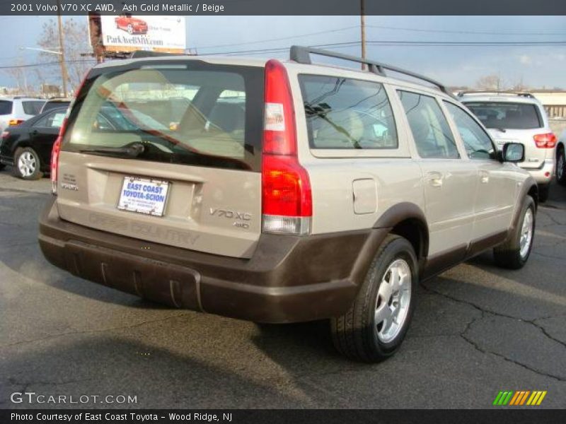 Ash Gold Metallic / Beige 2001 Volvo V70 XC AWD