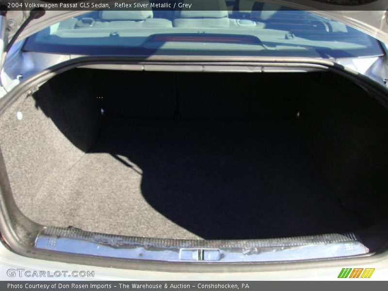 Reflex Silver Metallic / Grey 2004 Volkswagen Passat GLS Sedan