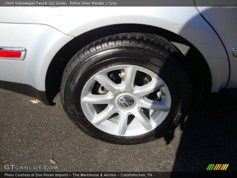 Reflex Silver Metallic / Grey 2004 Volkswagen Passat GLS Sedan