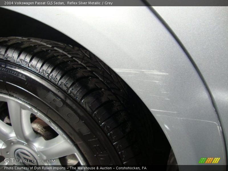 Reflex Silver Metallic / Grey 2004 Volkswagen Passat GLS Sedan