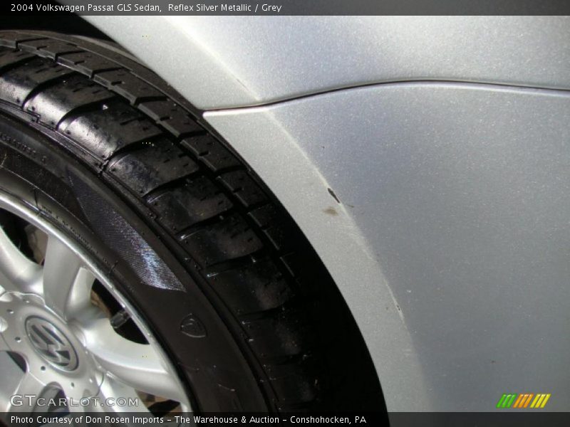 Reflex Silver Metallic / Grey 2004 Volkswagen Passat GLS Sedan