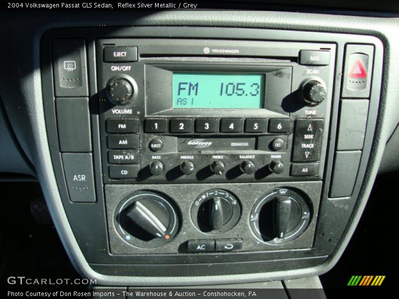 Reflex Silver Metallic / Grey 2004 Volkswagen Passat GLS Sedan