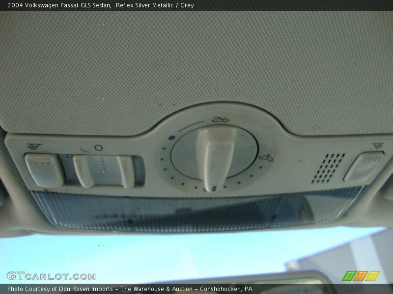 Reflex Silver Metallic / Grey 2004 Volkswagen Passat GLS Sedan