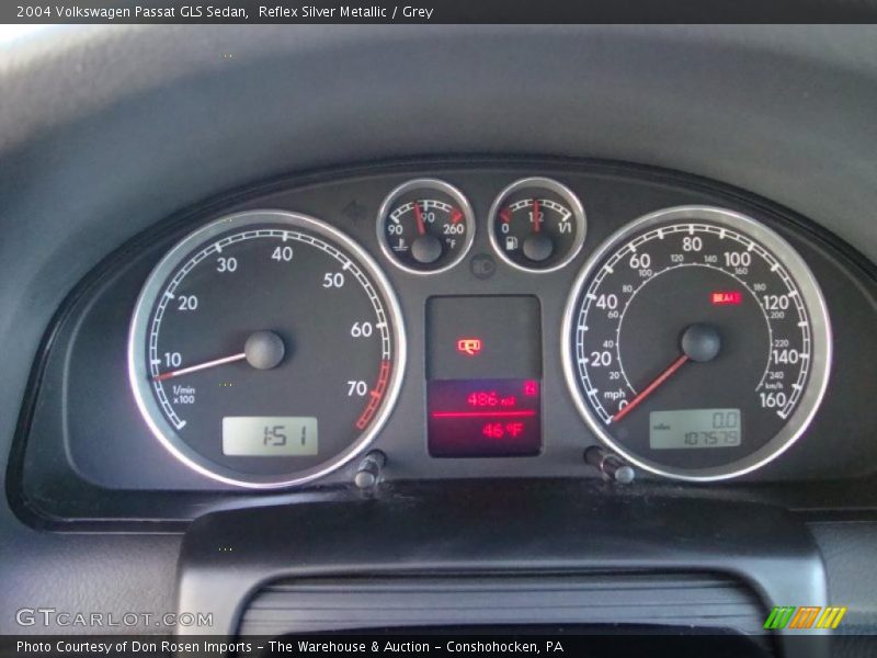 Reflex Silver Metallic / Grey 2004 Volkswagen Passat GLS Sedan