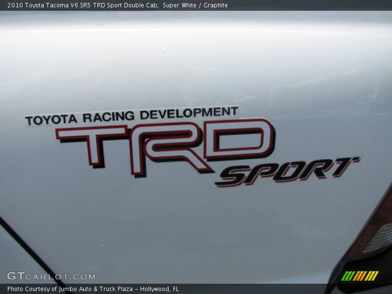 Super White / Graphite 2010 Toyota Tacoma V6 SR5 TRD Sport Double Cab