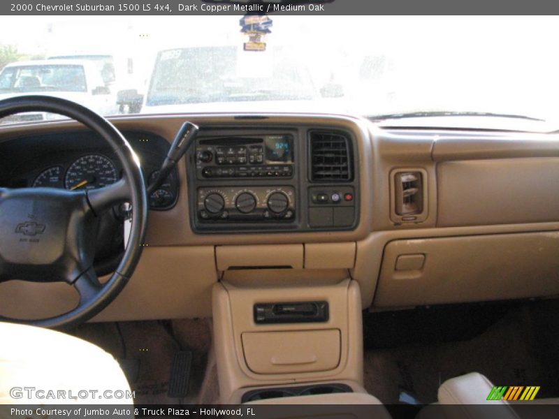 Dashboard of 2000 Suburban 1500 LS 4x4
