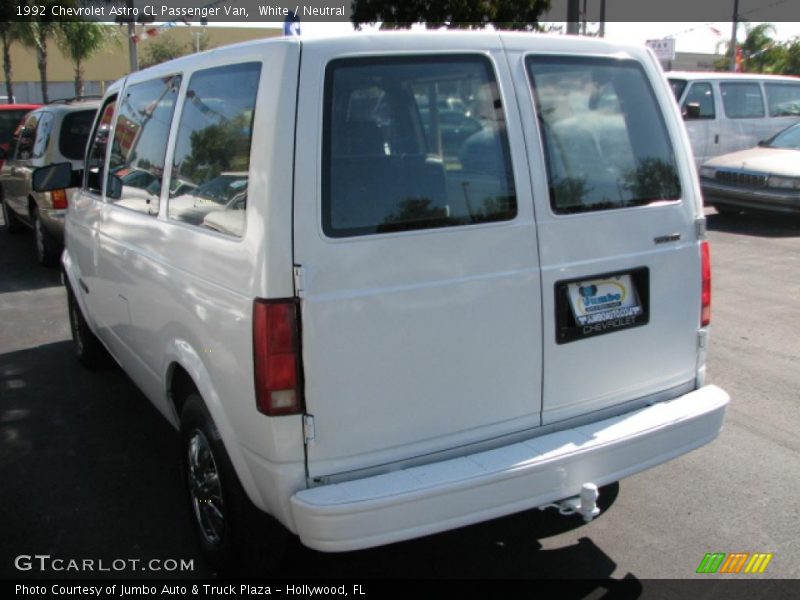 White / Neutral 1992 Chevrolet Astro CL Passenger Van