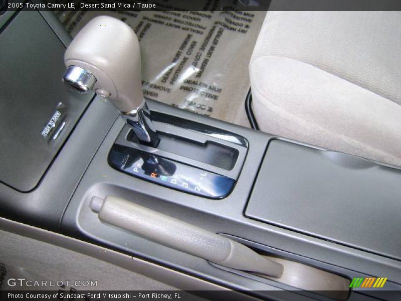 Desert Sand Mica / Taupe 2005 Toyota Camry LE