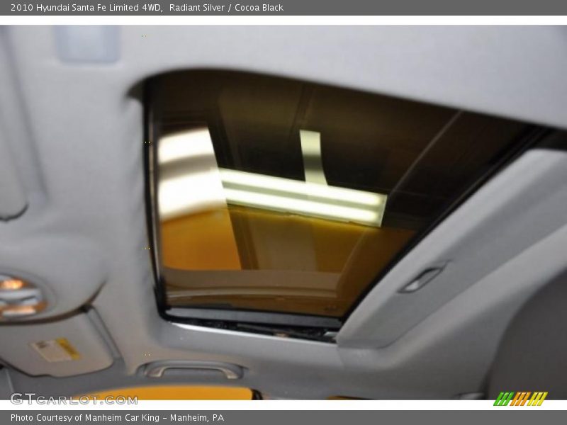 Sunroof of 2010 Santa Fe Limited 4WD