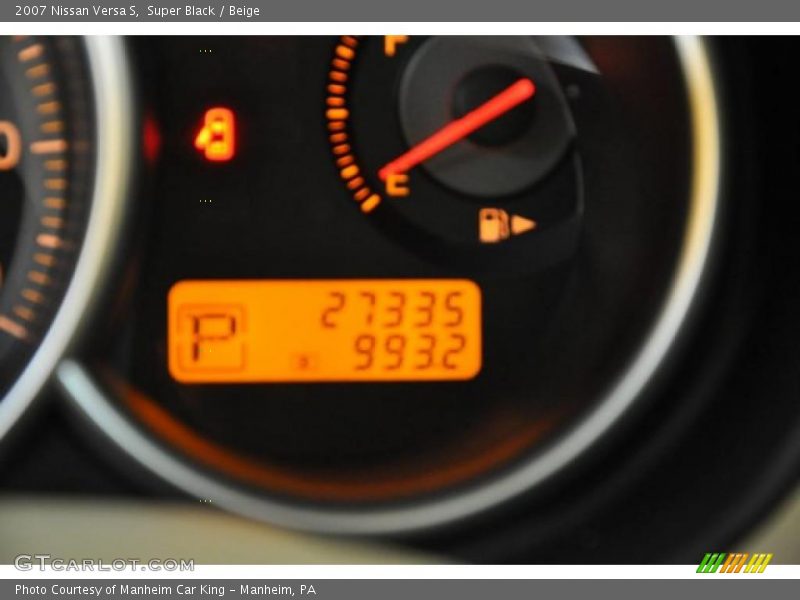 Super Black / Beige 2007 Nissan Versa S