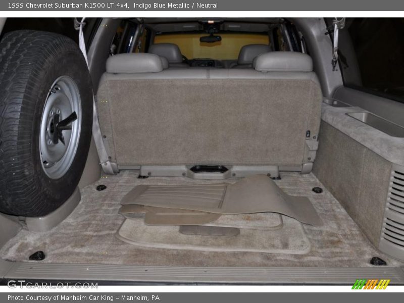  1999 Suburban K1500 LT 4x4 Trunk
