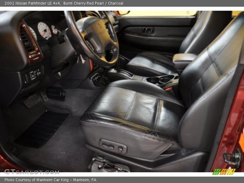 Burnt Cherry Red Pearl / Charcoal 2001 Nissan Pathfinder LE 4x4