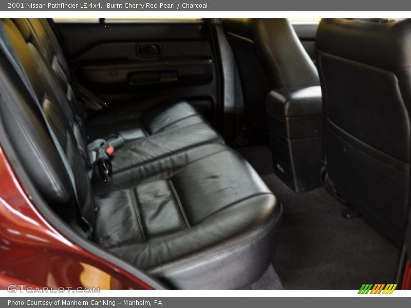 Burnt Cherry Red Pearl / Charcoal 2001 Nissan Pathfinder LE 4x4