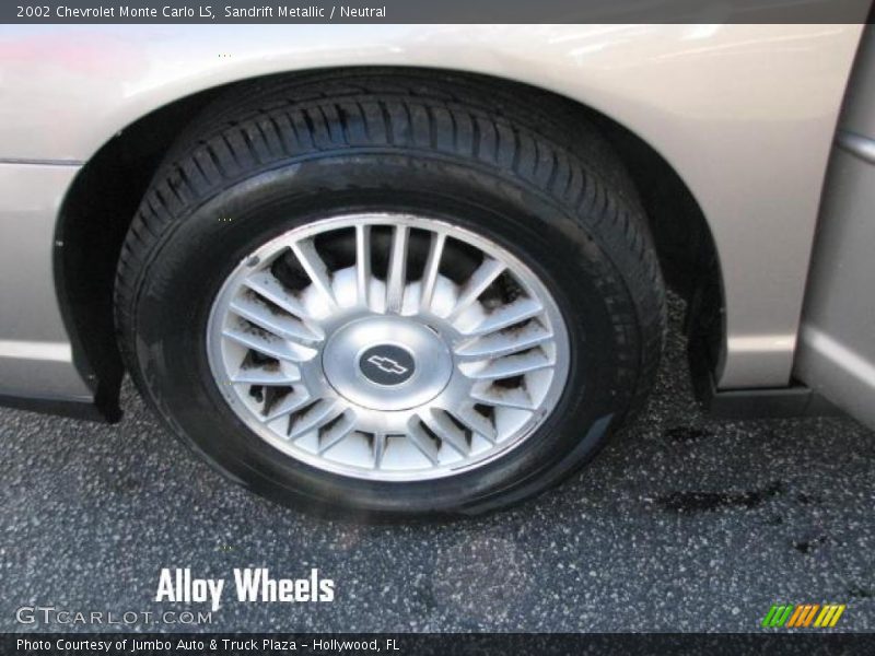 Sandrift Metallic / Neutral 2002 Chevrolet Monte Carlo LS