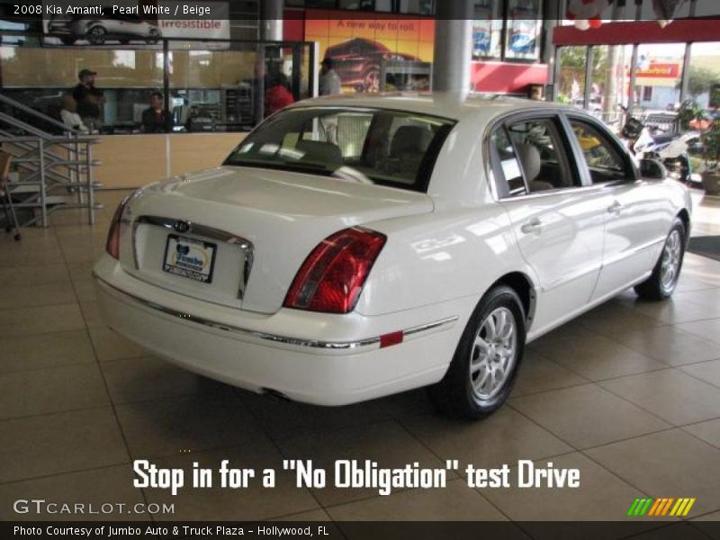 Pearl White / Beige 2008 Kia Amanti