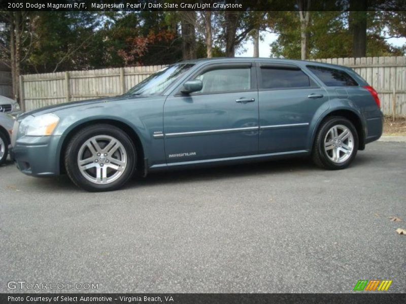 Magnesium Pearl / Dark Slate Gray/Light Graystone 2005 Dodge Magnum R/T