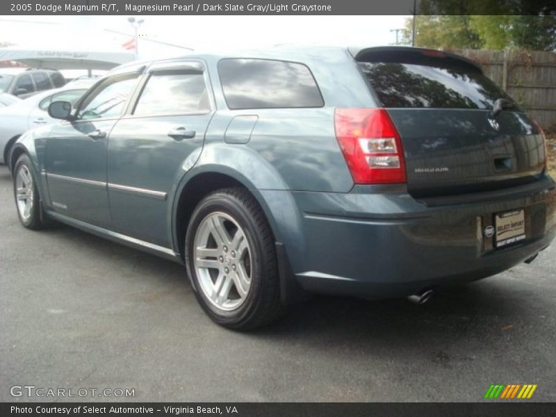 Magnesium Pearl / Dark Slate Gray/Light Graystone 2005 Dodge Magnum R/T