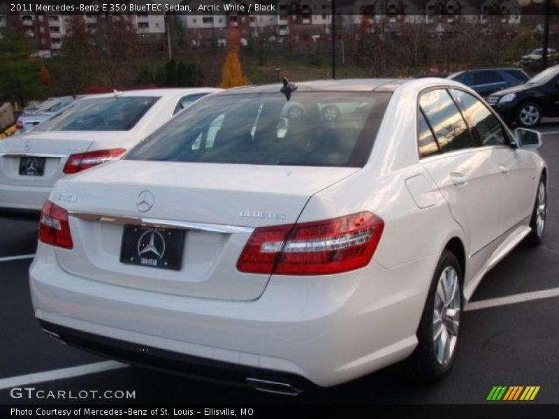Arctic White / Black 2011 Mercedes-Benz E 350 BlueTEC Sedan