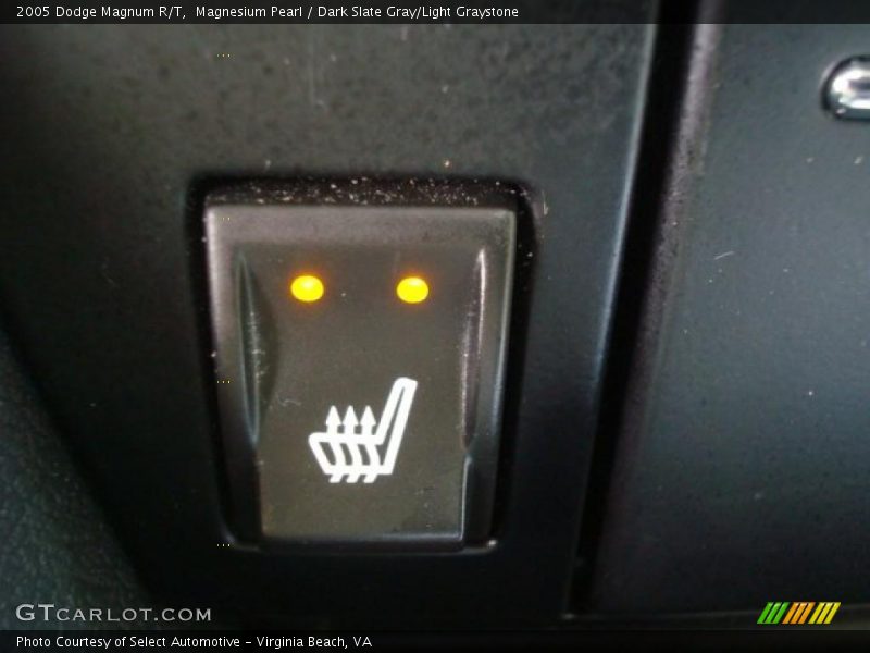 Magnesium Pearl / Dark Slate Gray/Light Graystone 2005 Dodge Magnum R/T