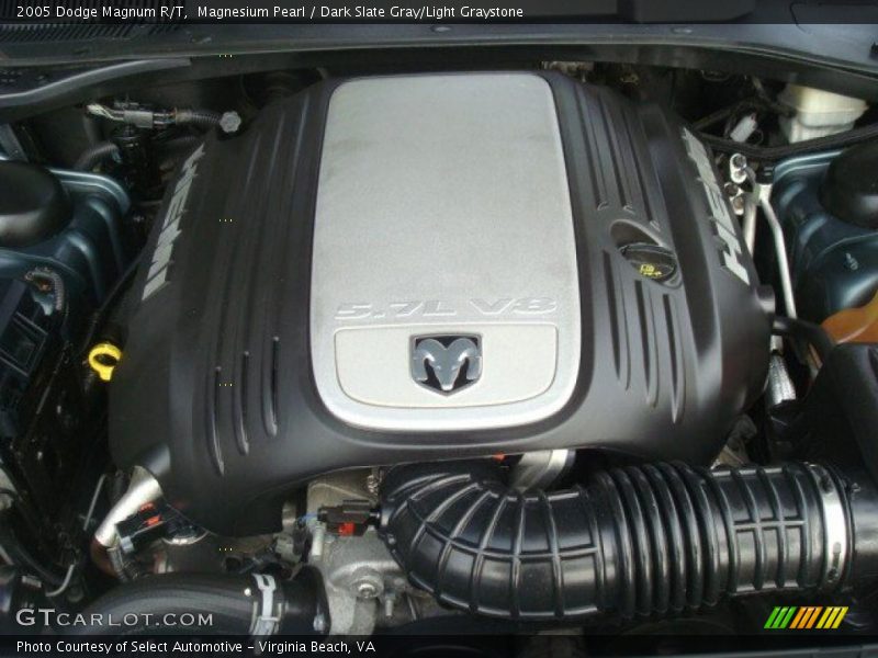  2005 Magnum R/T Engine - 5.7 Liter HEMI OHV 16-Valve V8