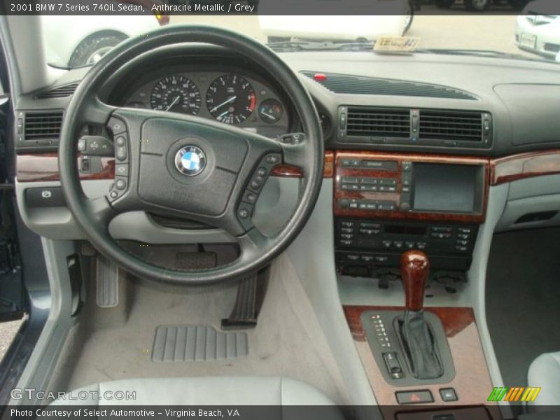 Anthracite Metallic / Grey 2001 BMW 7 Series 740iL Sedan