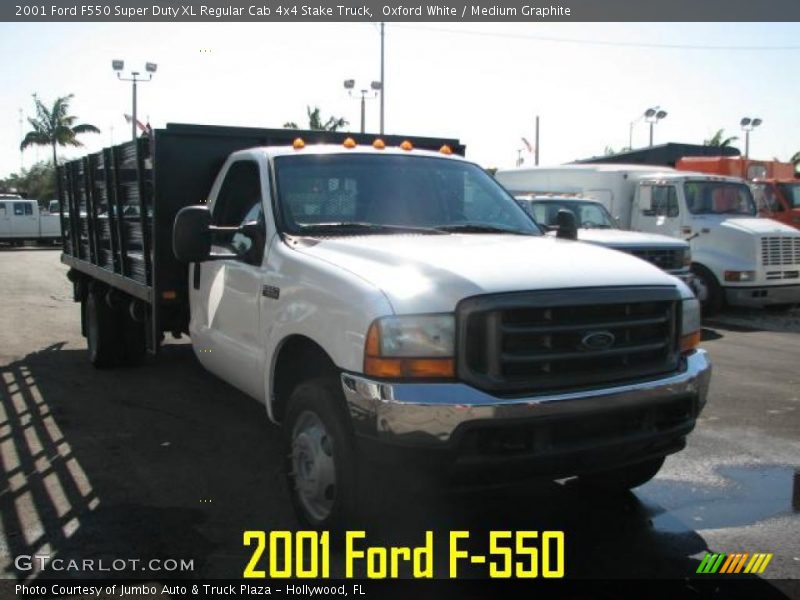 Oxford White / Medium Graphite 2001 Ford F550 Super Duty XL Regular Cab 4x4 Stake Truck