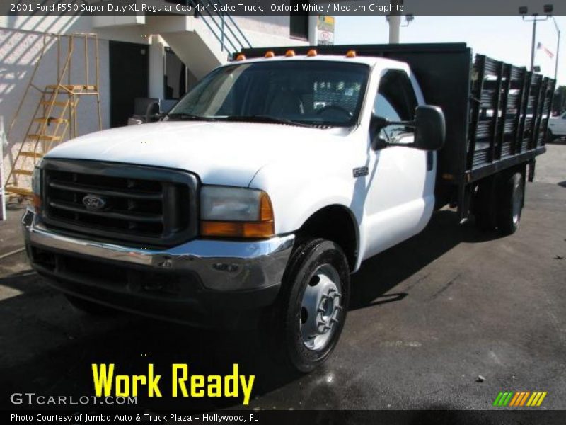 Oxford White / Medium Graphite 2001 Ford F550 Super Duty XL Regular Cab 4x4 Stake Truck