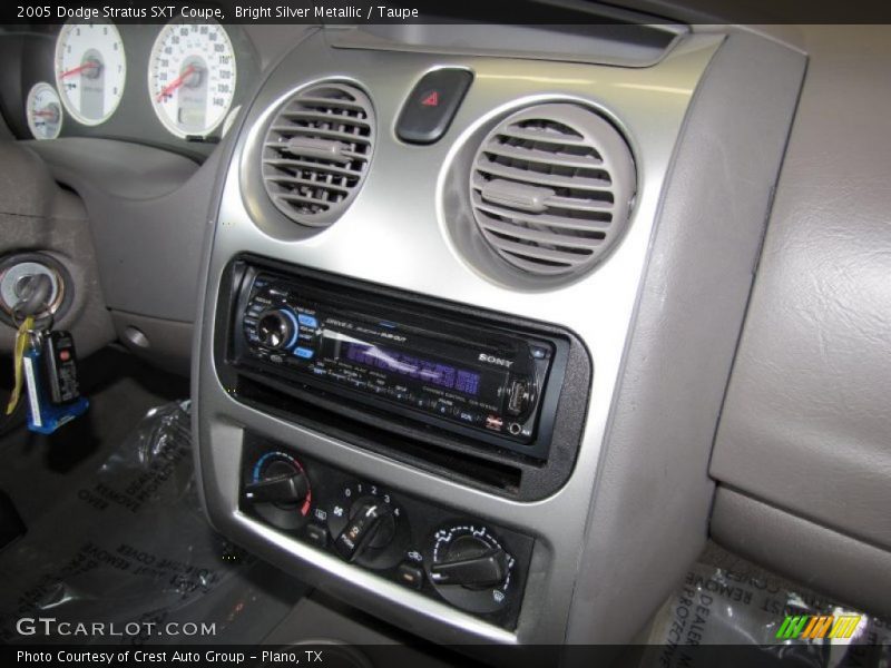 Bright Silver Metallic / Taupe 2005 Dodge Stratus SXT Coupe