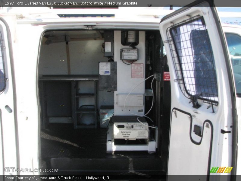 Oxford White / Medium Graphite 1997 Ford E Series Van E350 Bucket Van